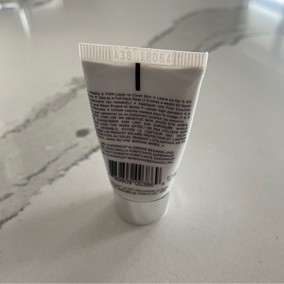 GLAMGLOW Supermud Skin Clearing Treatment - Picture 2 of 3